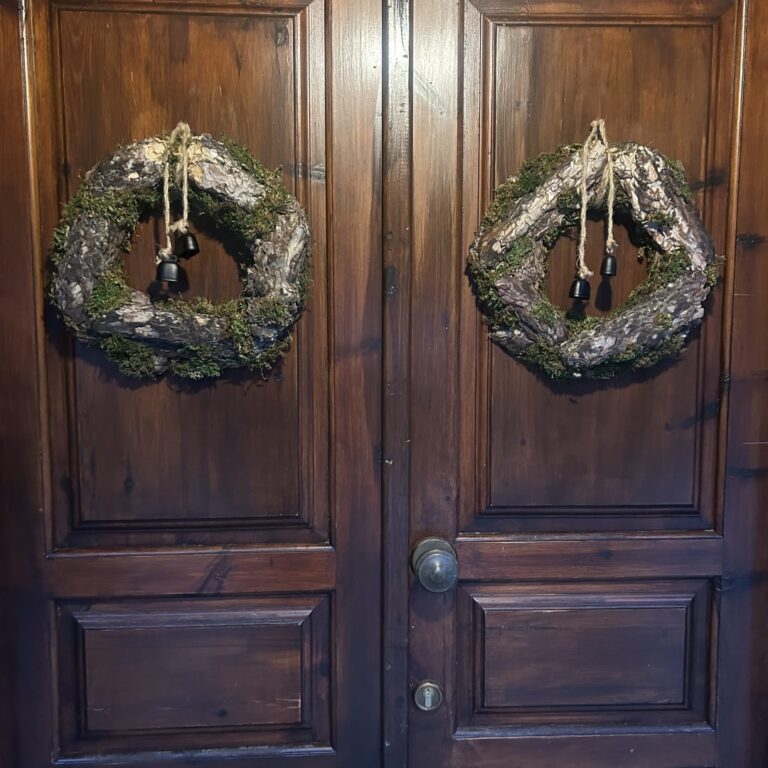Natural Moss Wreaths