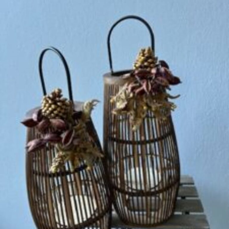 Rustic Lantern Decor