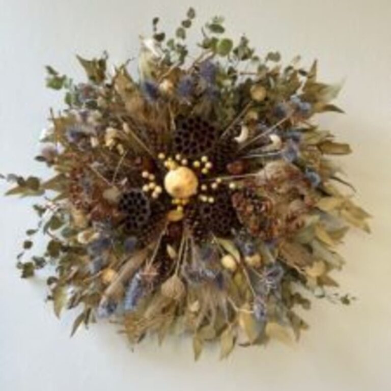 Natural Dried Flower Wreath
